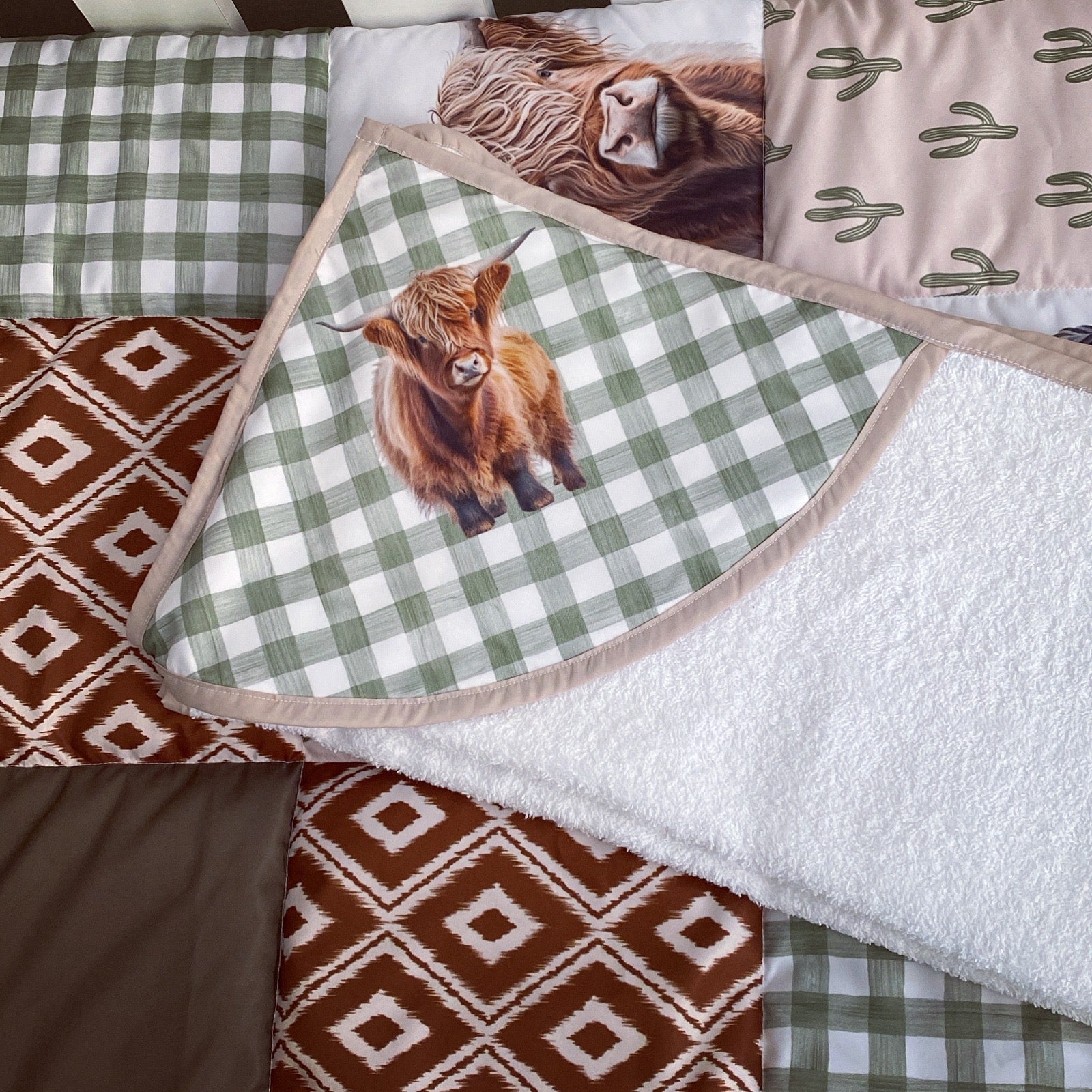 Hooded Towels - Highland Cow 01 baby toddler hooded towels South Africa
